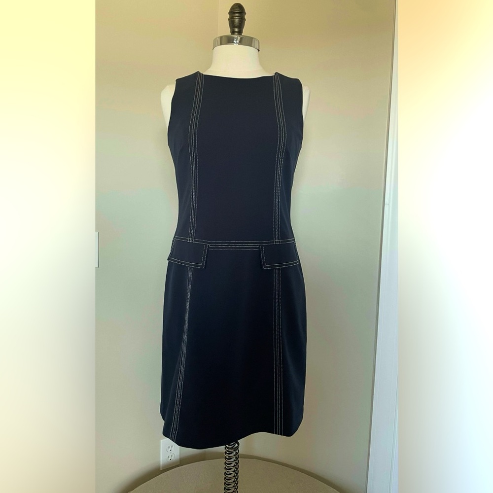 Sleeveless shift dress
